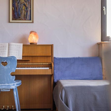 Ferienwohnung Am Samuelstein Bad Urach Bagian luar foto