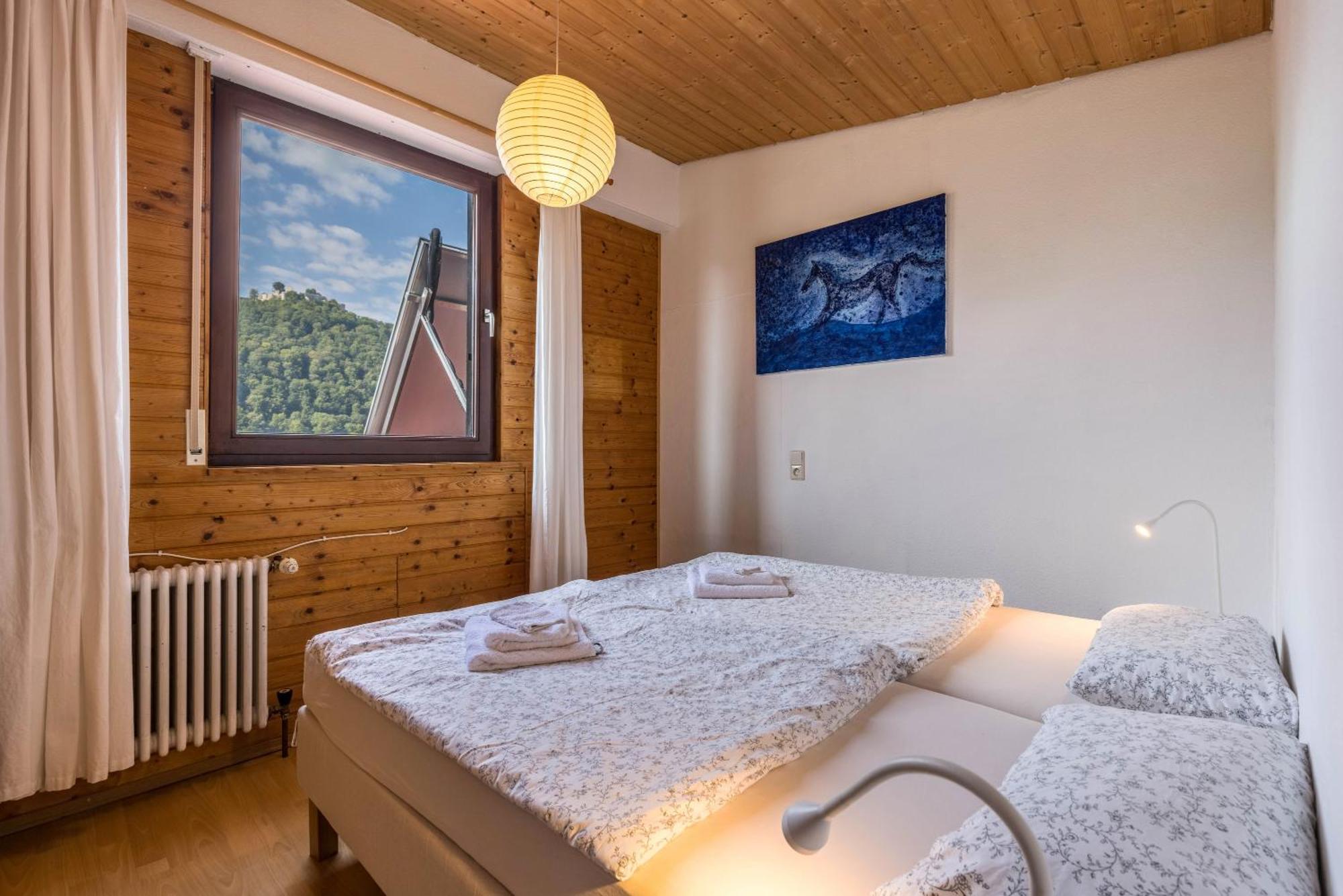 Ferienwohnung Am Samuelstein Bad Urach Bagian luar foto