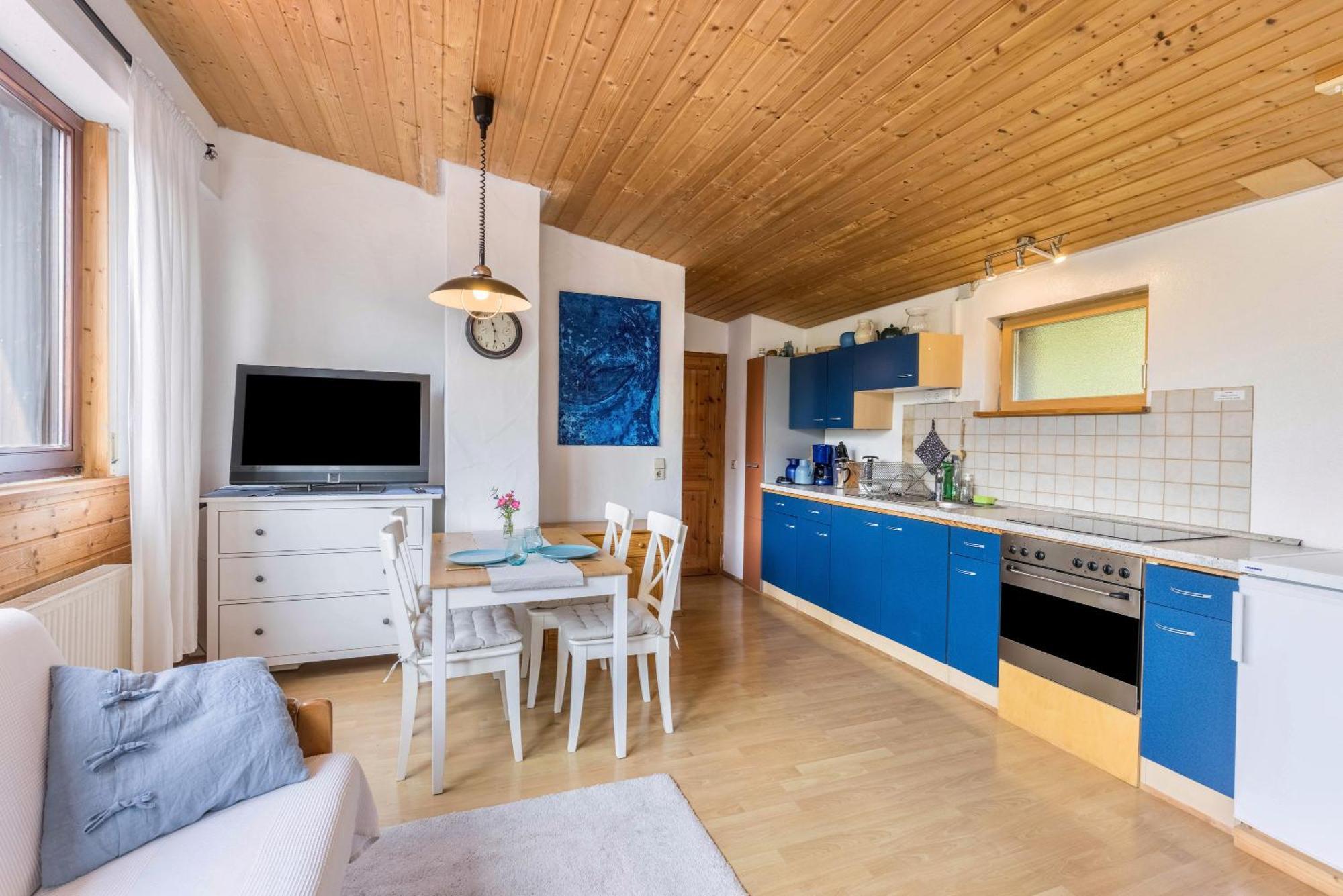 Ferienwohnung Am Samuelstein Bad Urach Bagian luar foto